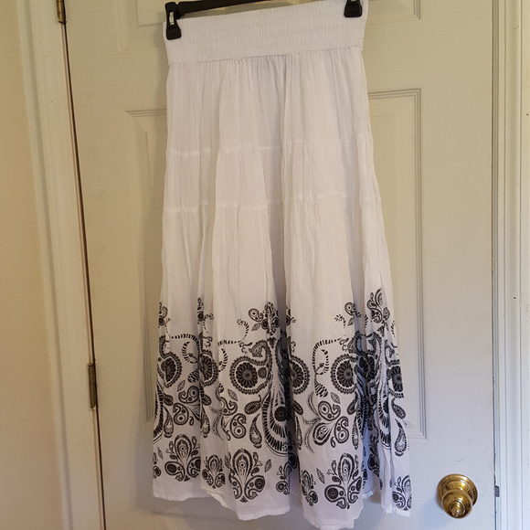 Jane Ashley Dresses & Skirts - JANE ASHLEY WHITE COTTON SKIRT SIZE L
